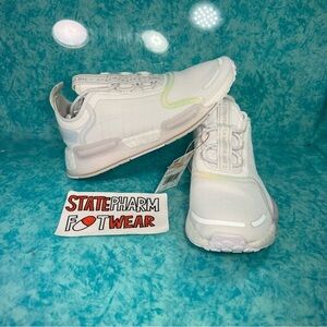 Adidas NMD V3 J Women's White Low Top Athletic Cushioned  Shoes Size 6W/5J